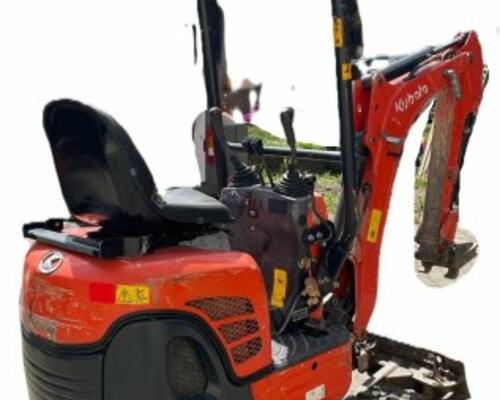 Kubota K008-3