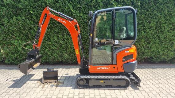 Kubota kx019-4 hyd svahovka +podkop pouze 1900 mth