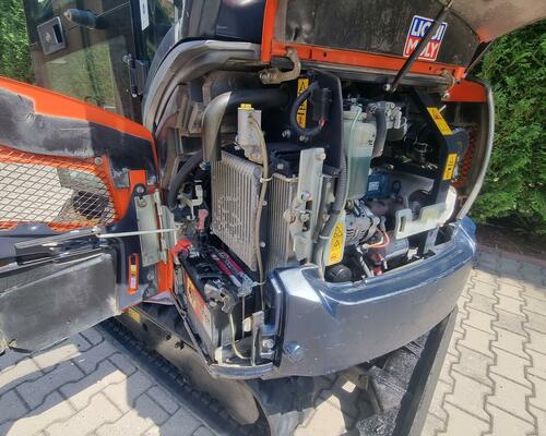 Kubota kx019-4 hyd svahovka +podkop pouze 1900 mth
