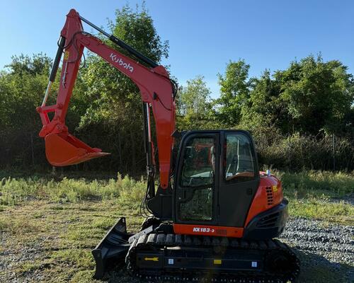 KUBOTA KX183