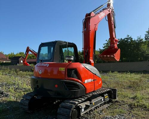 KUBOTA KX183