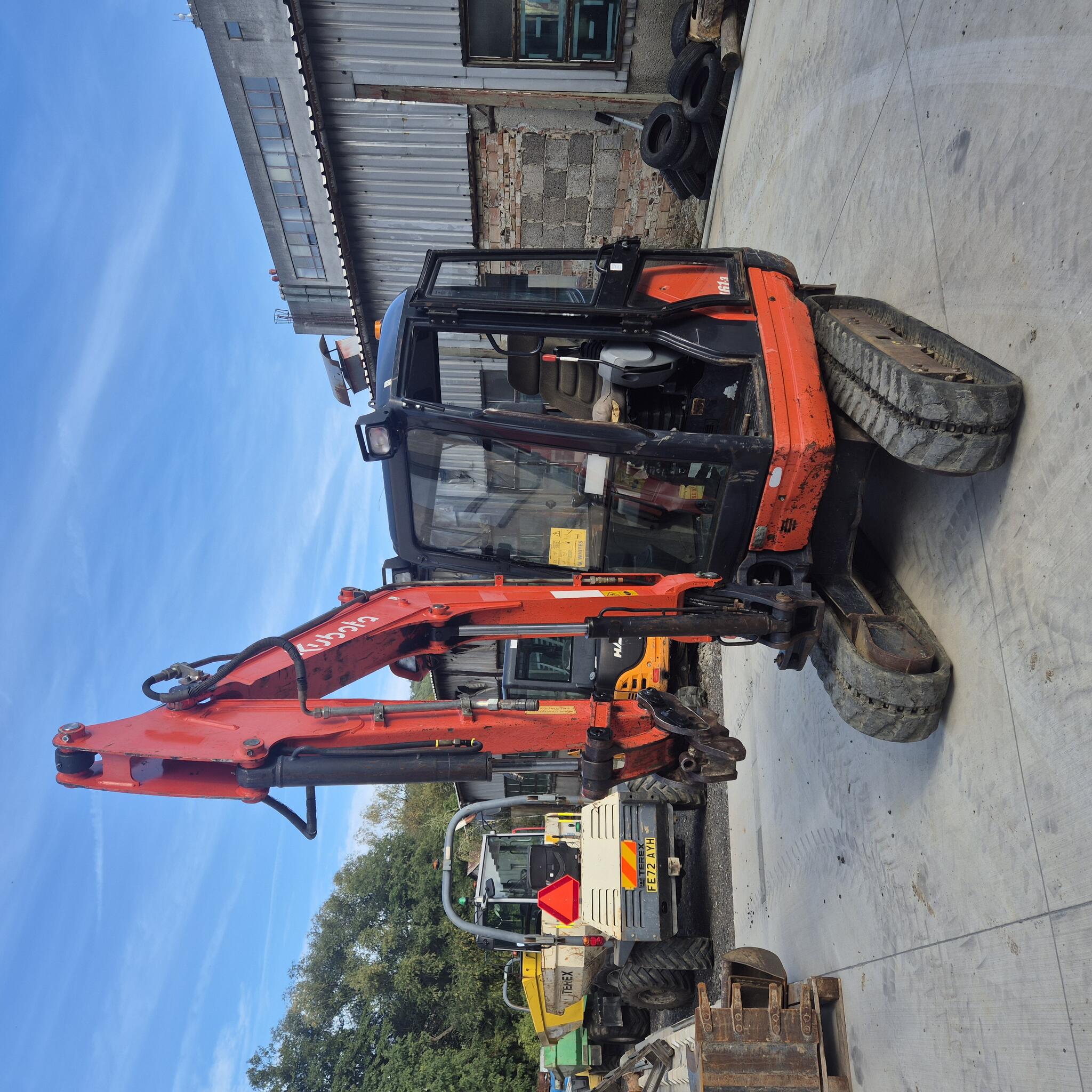 KUBOTA KX61-3 MINIRYPADLO
