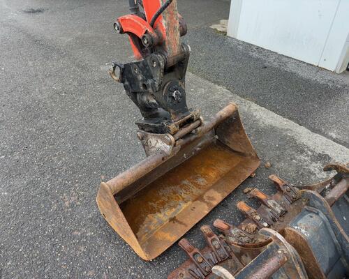 Kubota U17-3 / Powertilt / 3x lžíce