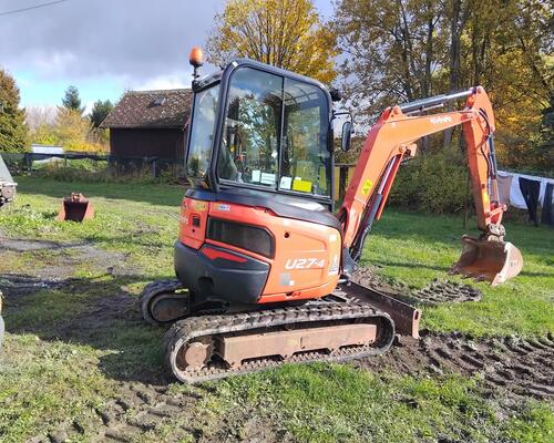 Kubota U27-4