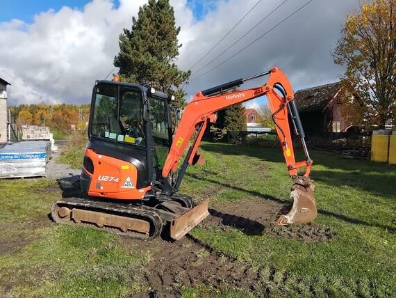 Kubota U27-4