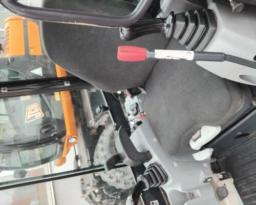 Kubota U27-4 2800kg prodloužené rameno