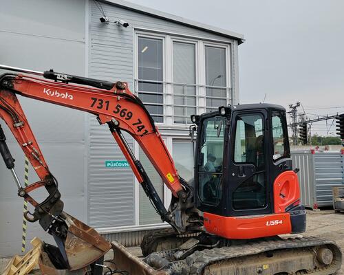 Kubota U55-4