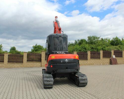 KUBOTA U55-4