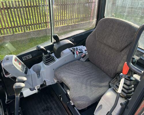 Mini bagr Kubota KX 027-4 hyd. svahovka + podkopy