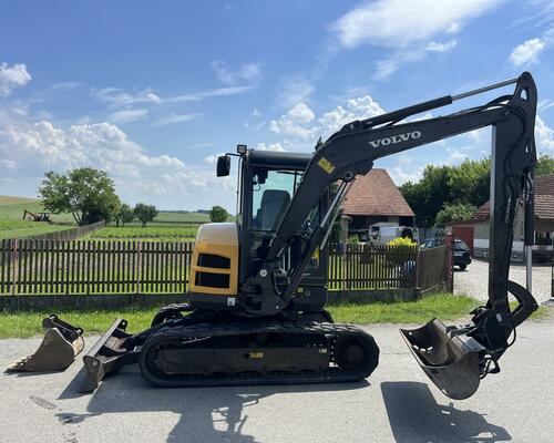 Mini bagr Volvo ECR50D hyd. svahovka + podkop, 5t