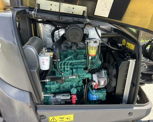 Mini bagr Volvo ECR50D hyd. svahovka + podkop, 5t