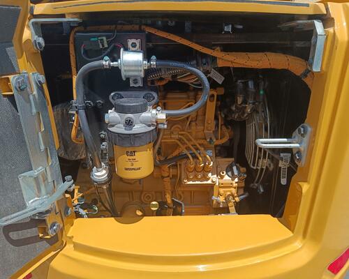 Minibagr CAT 303,5 CR 07A - r.v. 2022 - klima