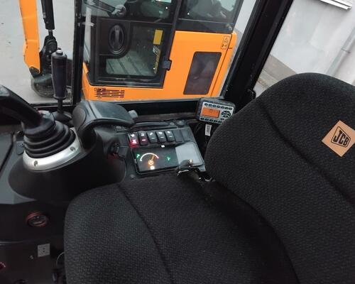 Minibagr Jcb 19C-1