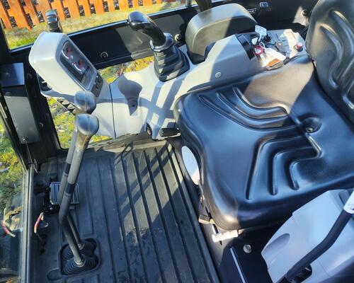 Minibagr Kubota KX016-4, rok 2016, 2100mth, roztah. pásy TOP