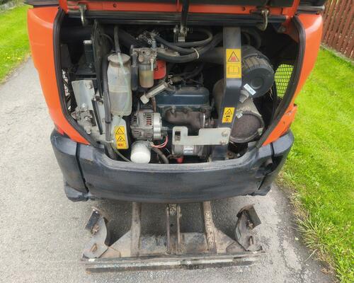 Minibagr Kubota KX016-4, rok 2016, 2200mth, roztah. pásy TOP