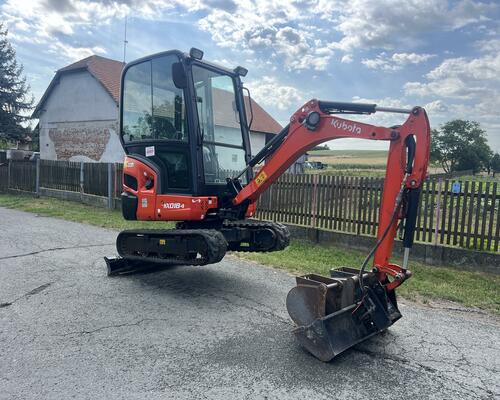 minibagr Kubota KX018-4 hyd.svahovka+podkopy, TOP