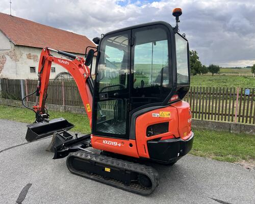 Minibagr Kubota KX019-4 hyd.podvozek/ hyd.svah/ 2t