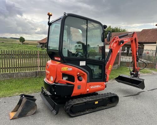 Minibagr Kubota KX019-4 hyd.podvozek/ hyd.svah/ 2t