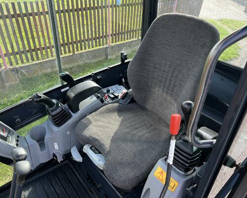 Minibagr Kubota KX019-4 hyd.podvozek / hyd. svahovka