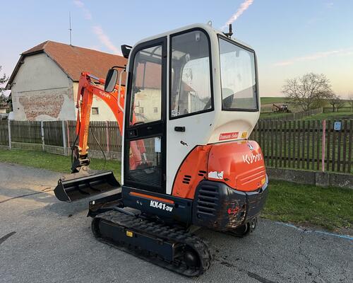 Minibagr Kubota KX41-3 hyd.podvozek + hyd.svahovka Minibagr Kubota KX41-3 hyd.podvozek + hyd.svahovka