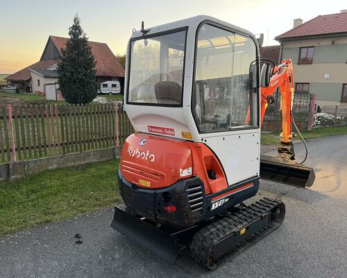 Minibagr Kubota KX41-3 hyd.podvozek + hyd.svahovka Minibagr Kubota KX41-3 hyd.podvozek + hyd.svahovka