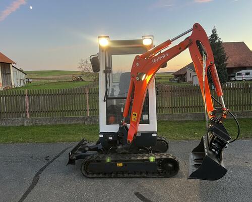 Minibagr Kubota KX41-3 hyd.podvozek + hyd.svahovka Minibagr Kubota KX41-3 hyd.podvozek + hyd.svahovka
