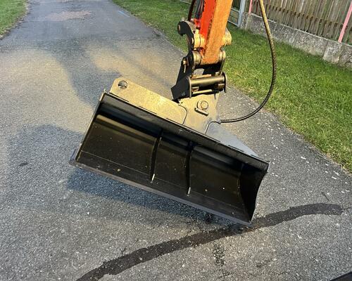 Minibagr Kubota KX41-3 hyd.podvozek + hyd.svahovka Minibagr Kubota KX41-3 hyd.podvozek + hyd.svahovka