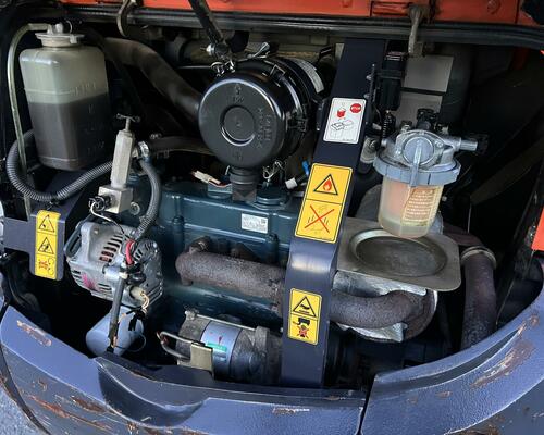 Minibagr Kubota KX41-3 hyd.podvozek + hyd.svahovka Minibagr Kubota KX41-3 hyd.podvozek + hyd.svahovka