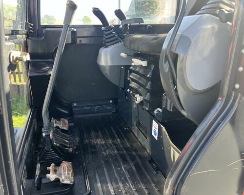 minibagr Kubota KX61-3, pouze cca 2tis.mth, 2.6t