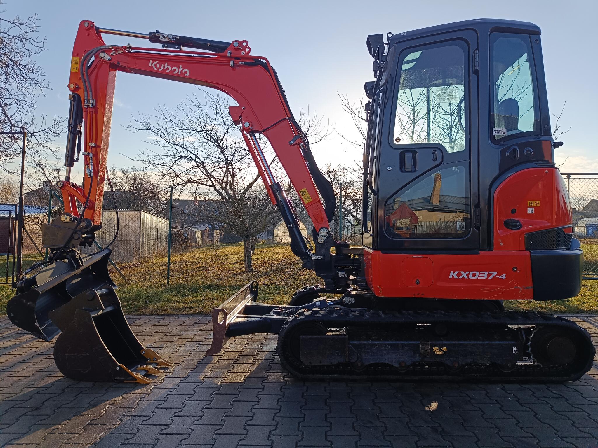 Minibagr Kubota KX 037- 4 Hi - Spec.