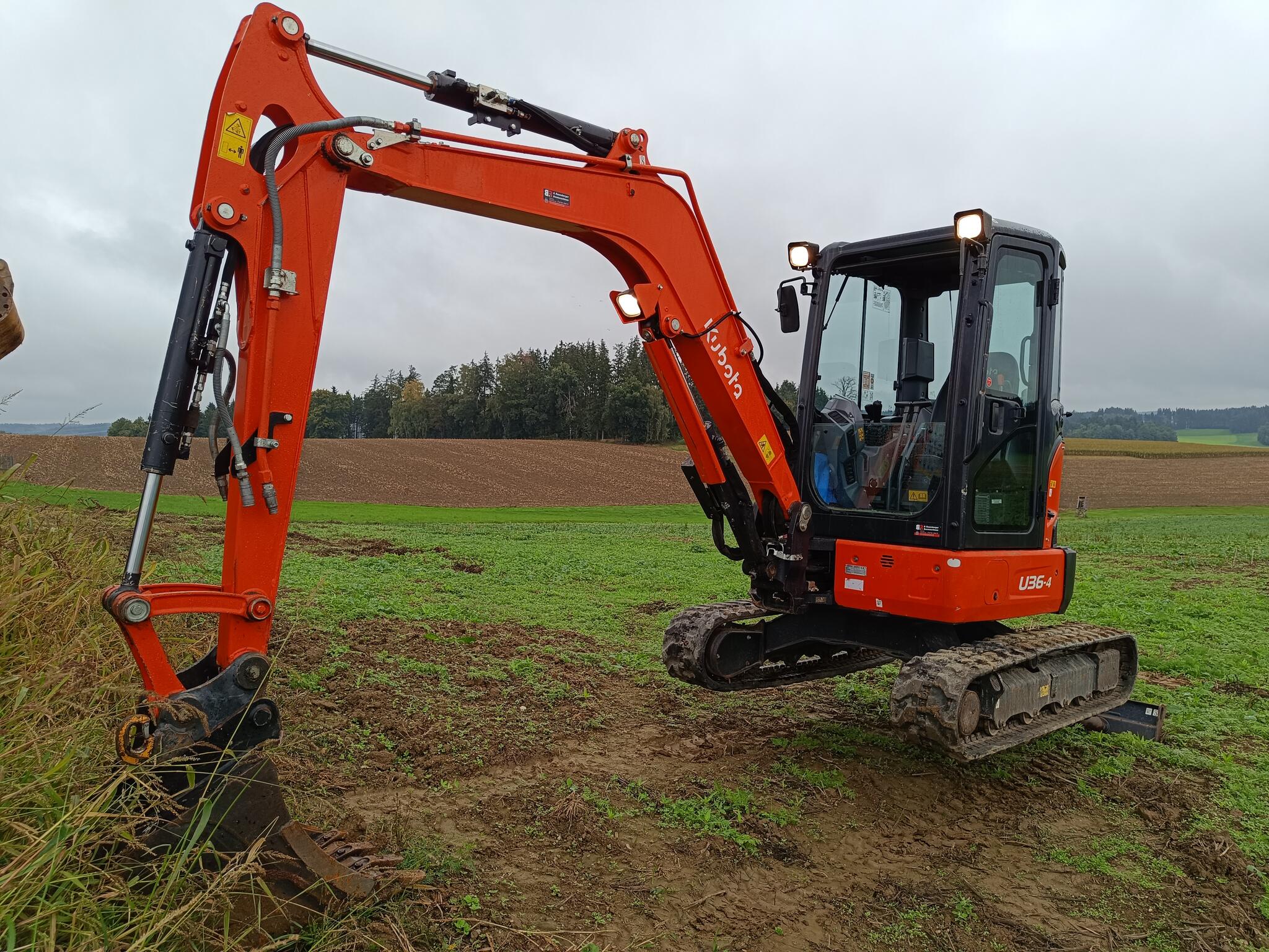 Minibagr Kubota U 36-4