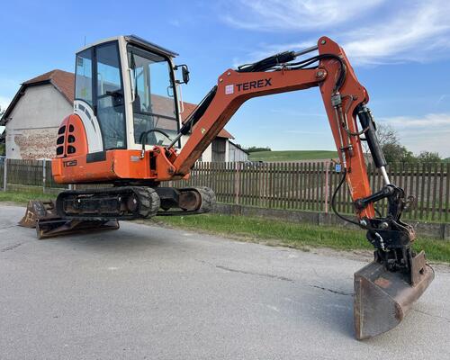 Minibagr Terex TC29 hyd.svahovka+podkopy / 2,9t