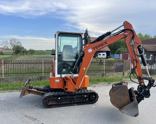 Minibagr Terex TC29 hyd.svahovka+podkopy / 2,9t