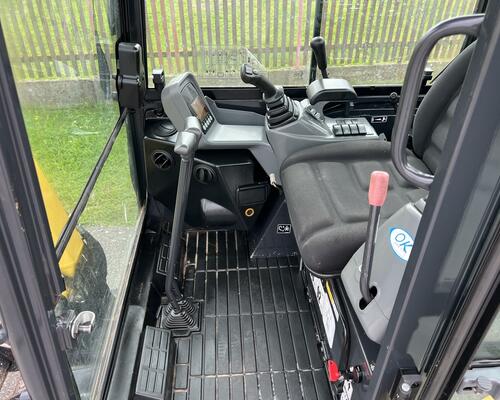 Minibagr Yanmar SV16 pouze 1.000mth / hyd.svahovka
