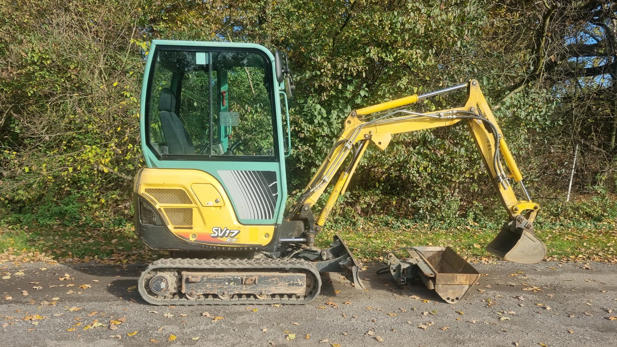 Minibagr Yanmar SV17EX 1.9T Hyd, svahovka+ podkop 2450Mth