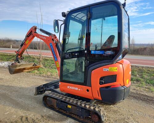 Minirypadlo Kubota KX018-4