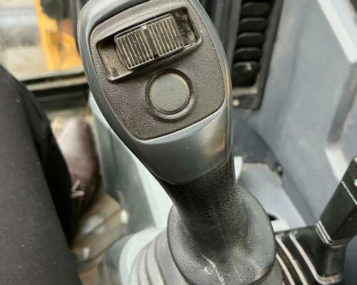 Minirypadlo XCMG XE55 5,7t