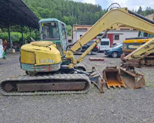 PÁSOVÝ BAGR YANMAR VIO 70