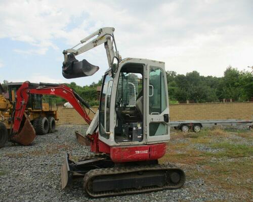TAKEUCHI TB128FR