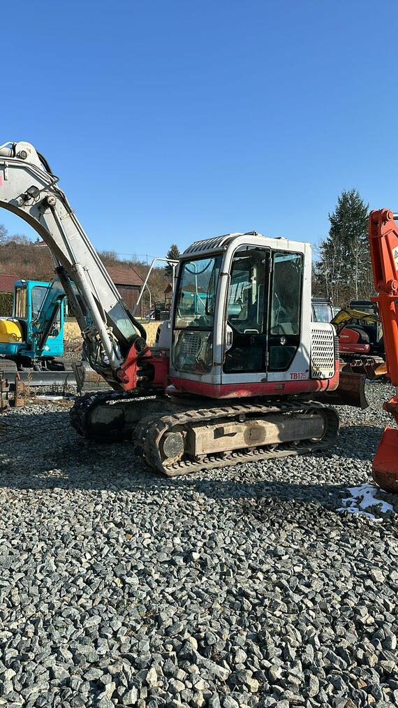 TAKEUCHI TB175
