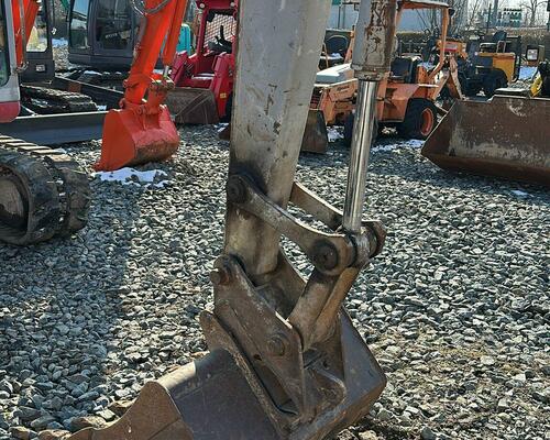 TAKEUCHI TB175