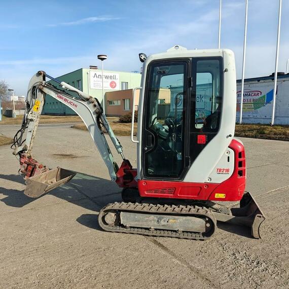 Takeuchi TB216