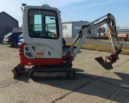 Takeuchi TB216