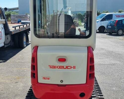 Takeuchi TB216