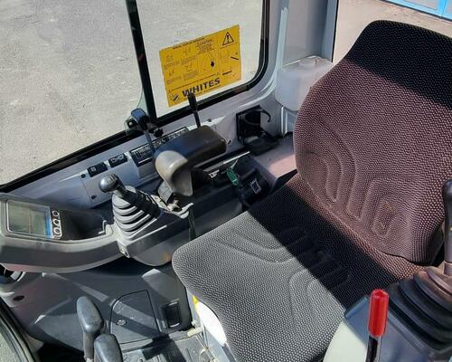 Takeuchi TB216