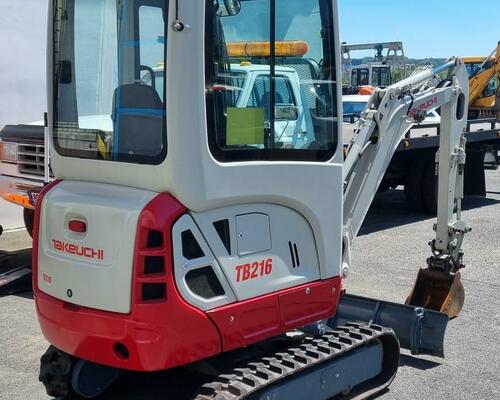 Takeuchi TB216