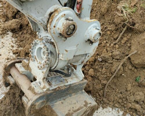 Takeuchi TB230