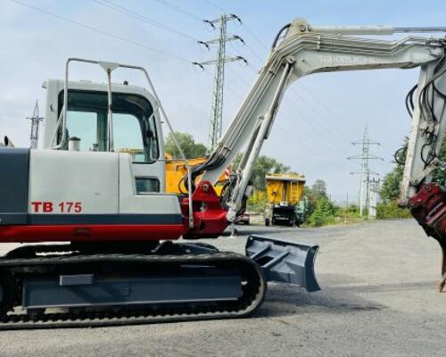 Takeuchi TB 175