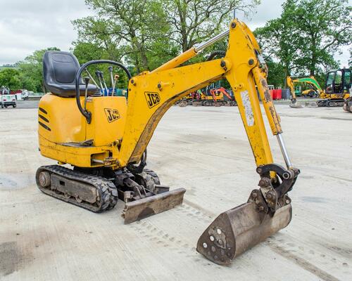 VÝPRODEJ Pásový bagr JCB 8008 VÝPRODEJ