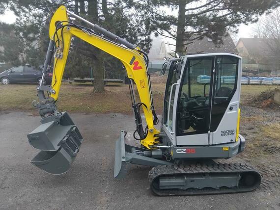 Wacker Neuson EZ36 Powertilt